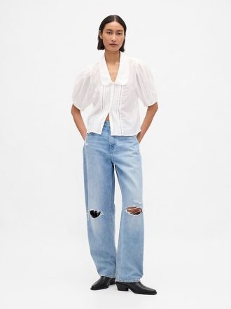 Blusa com gola e manga bufante