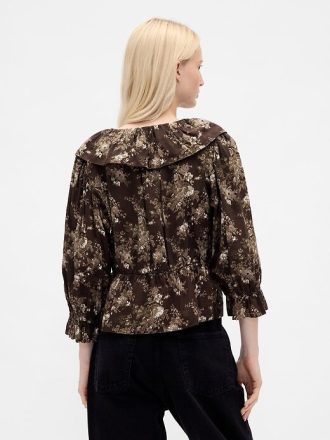 Blusa com gola V e babados