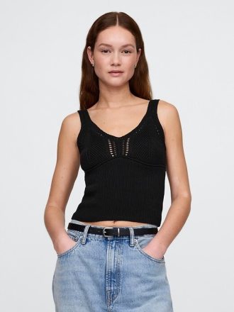 Blusa curta de crochê