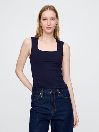 Blusa de malha com gola quadrada