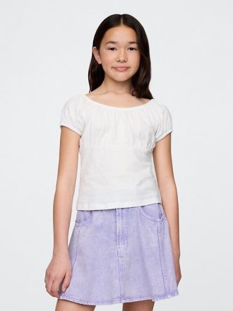Blusa infantil com decote redondo