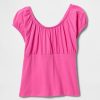 Blusa infantil com decote redondo
