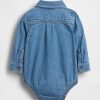 Body jeans com botões para bebê