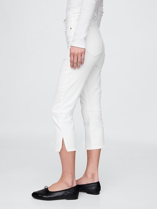 Calça Capri de Cintura Alta Calça Capri de Cintura Alta