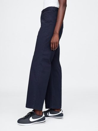 Calça cáqui de perna larga com cintura alta e tornozelo