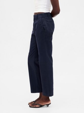 Calça cáqui reta de cintura média