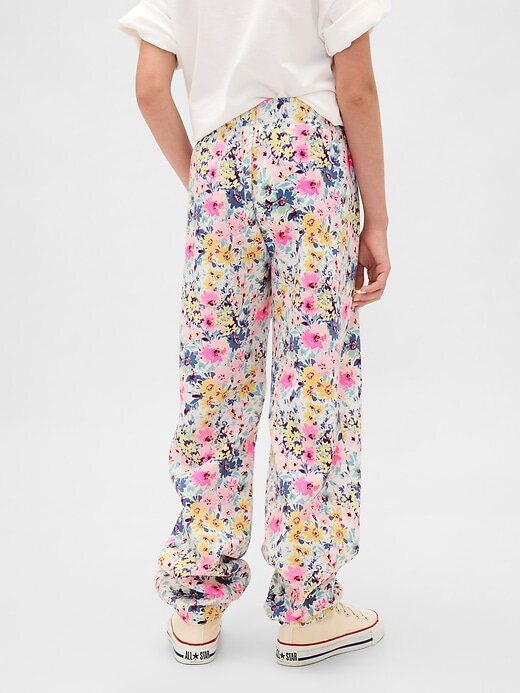 Calça de moletom infantil vintage macia e relaxada com estampa floral Calça de moletom infantil vintage macia e relaxada com estampa floral