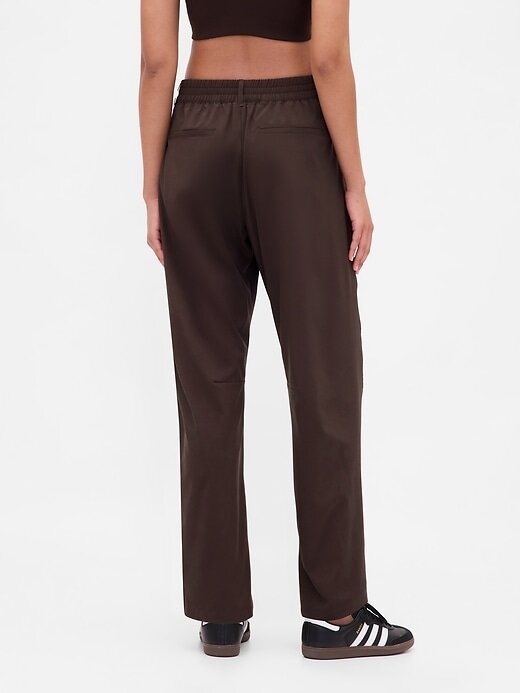 Calça GapFit Tech High Rise Barrel Calça GapFit Tech High Rise Barrel