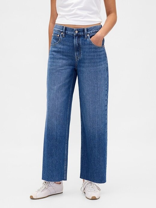 Calça jeans cropped ultramacia e relaxada de cintura baixa Calça jeans cropped ultramacia e relaxada de cintura baixa