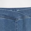 Calça jeans flare infantil de cintura alta e cruzada