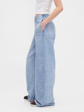 Calça jeans larga de malha estampada