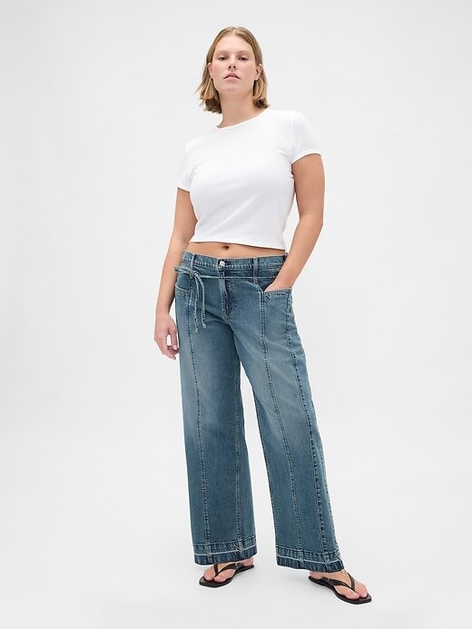 Calça jeans larga dos anos 90 de cintura baixa Calça jeans larga dos anos 90 de cintura baixa