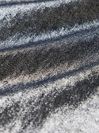 Calça jeans reta slim metalizada de cintura alta dos anos 90