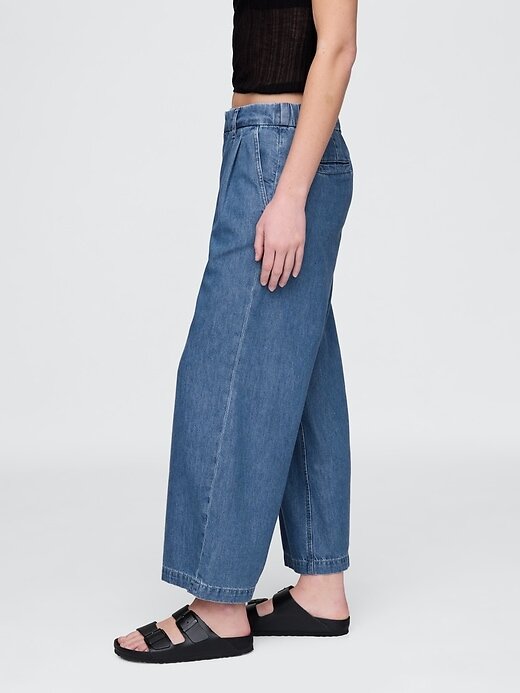 Calça jeans ultramacia de cintura alta 365 com pregas no tornozelo Calça jeans ultramacia de cintura alta 365 com pregas no tornozelo