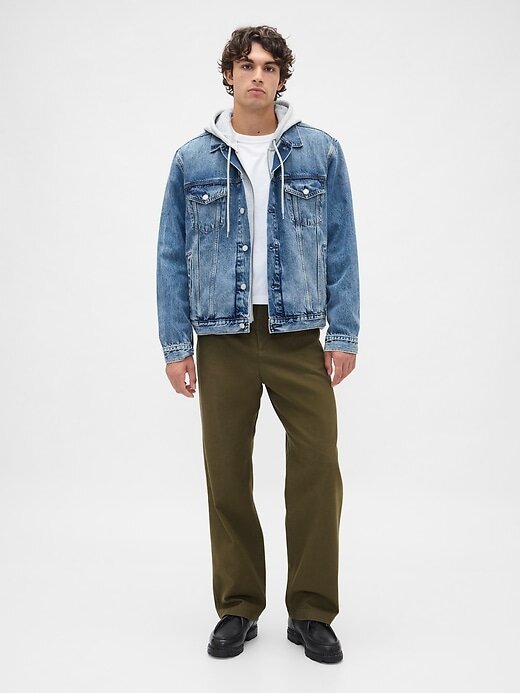 Calças cáqui largas modernas Calças cáqui largas modernas