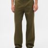 Calças cáqui largas modernas Calças cáqui largas modernas