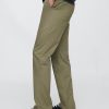 Calças cáqui retas modernas