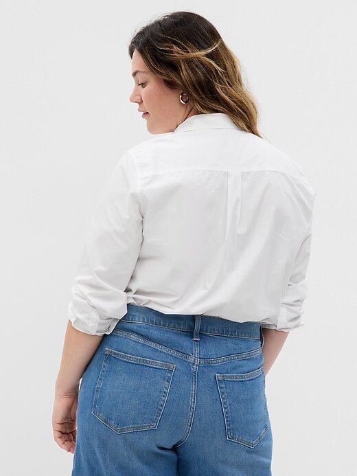 Camisa clássica de popeline de algodão orgânico Camisa clássica de popeline de algodão orgânico