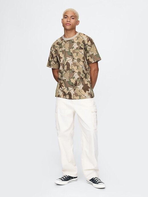 Camiseta adulta com bolso relaxado e peso pesado Camiseta adulta com bolso relaxado e peso pesado