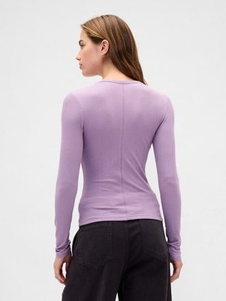 Camiseta canelada moderna transparente