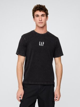 Camiseta com logotipo relaxado e pesado