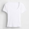 Camiseta Cropped Moderna com Decote Redondo Camiseta Cropped Moderna com Decote Redondo