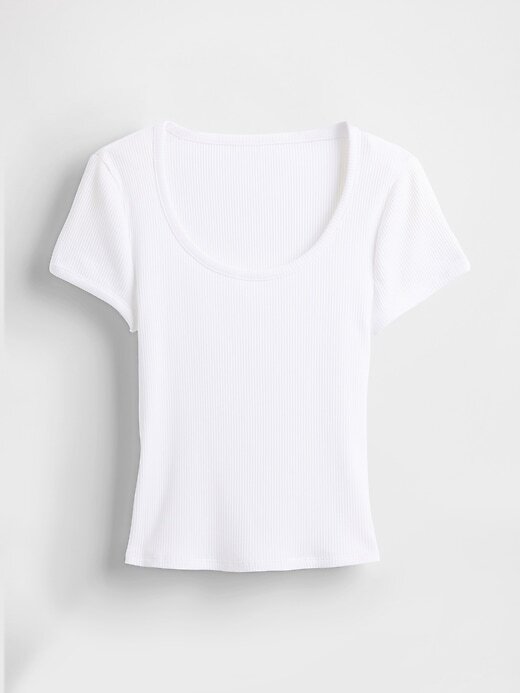 Camiseta Cropped Moderna com Decote Redondo Camiseta Cropped Moderna com Decote Redondo