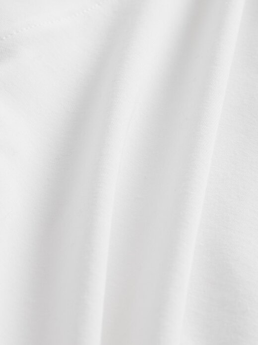 Camiseta curta com decote em V GapFit Breathe Camiseta curta com decote em V GapFit Breathe