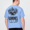 Camiseta curta com estampa dos Ramones
