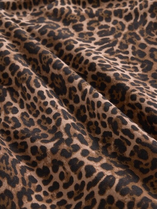 Camiseta de malha com decote canoa e costas abertas Camiseta de malha com decote canoa e costas abertas