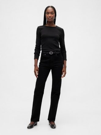 Camiseta encolhida moderna