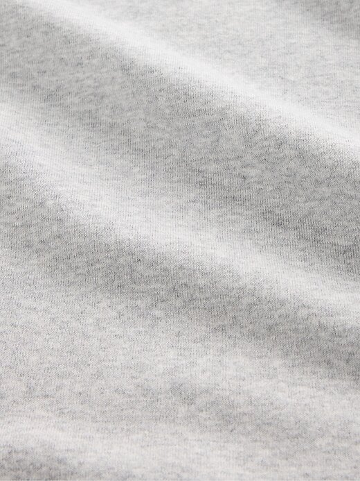 Camiseta encolhida moderna Camiseta encolhida moderna