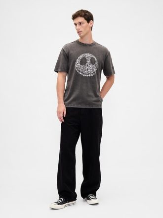 Camiseta Gap × Disney Tim Burton’s O Estranho Mundo de Jack com Caveira