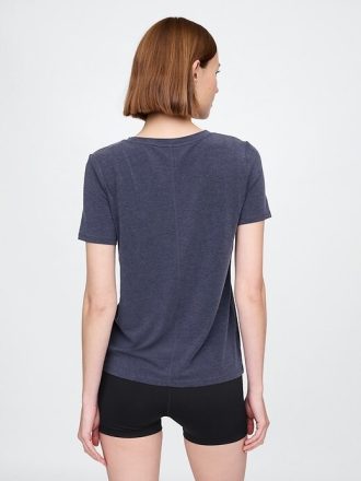 Camiseta GapFit Breathe