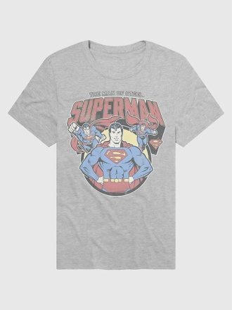 Camiseta gráfica com pose de herói vintage do Superman
