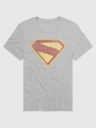 Camiseta gráfica desgastada do Superman