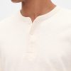 Camiseta Henley de malha dupla
