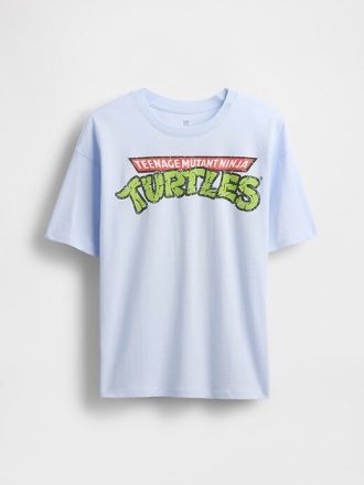 Camiseta infantil com estampa descontraída