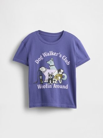 Camiseta infantil com estampa descontraída