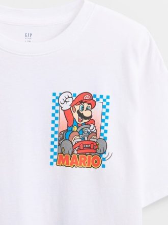 Camiseta infantil com estampa descontraída Camiseta infantil com estampa descontraída