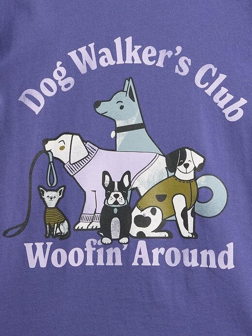 Camiseta infantil com estampa descontraída Camiseta infantil com estampa descontraída