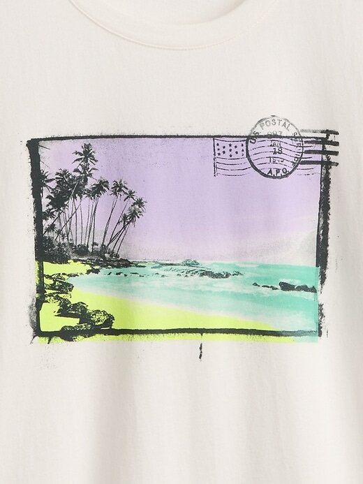 Camiseta infantil com estampa descontraída Camiseta infantil com estampa descontraída