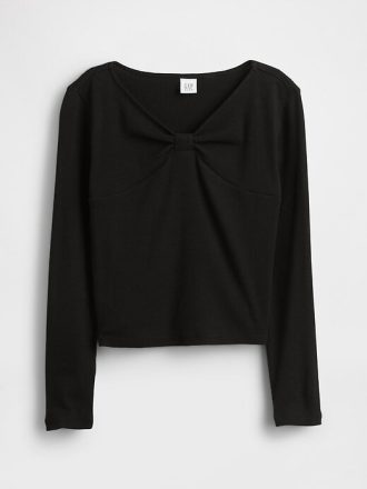 Camiseta infantil com gola laço