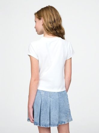 Camiseta infantil encolhida