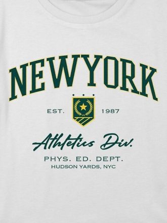 Camiseta infantil New York Athletics com estampa boxy cropped