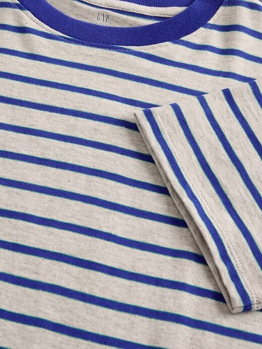 Camiseta infantil original relaxada Camiseta infantil original relaxada