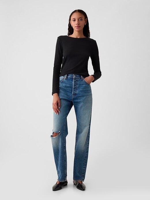 Camiseta moderna de gola redonda Camiseta moderna de gola redonda