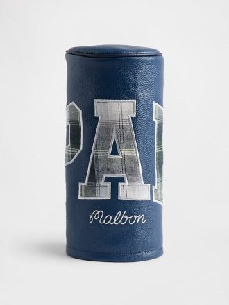 Capa do driver com logotipo Gap × Malbon