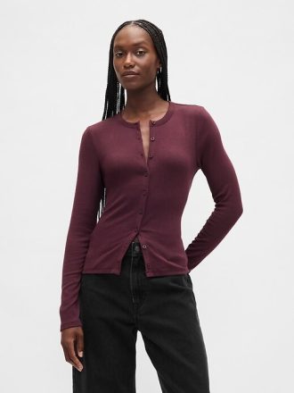 Cardigan moderno com gola redonda