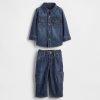 Conjunto de roupa jeans para bebê